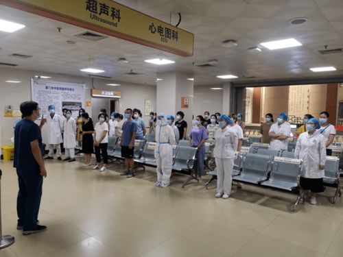 厦门市中医院最美队长 致敬 大白 身后最可爱的人 二